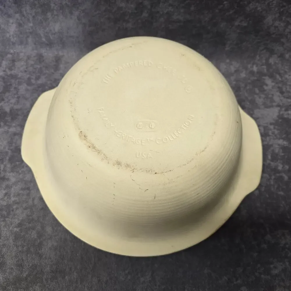 Pampered Chef Stoneware Large Baking Bowl Family Heritage Collection USA